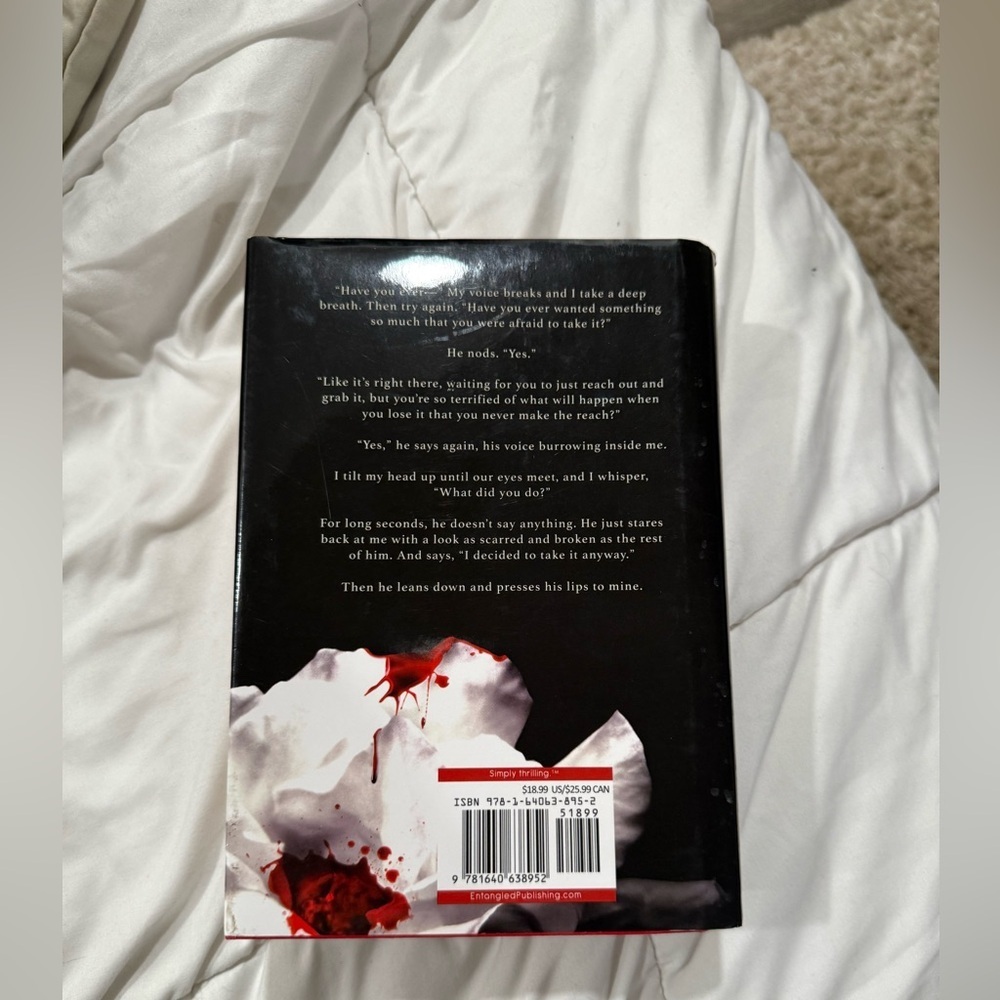 Crave by Tracy Wolff - Picture 3 of 4